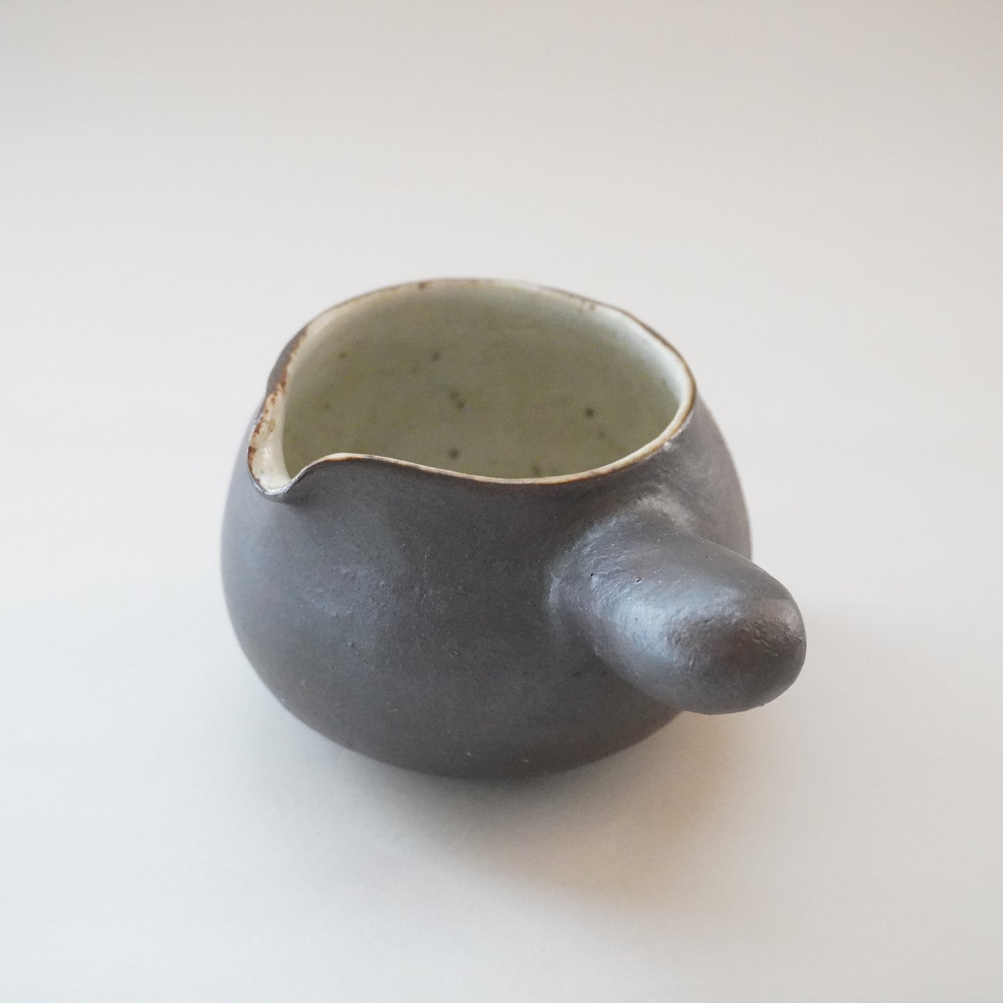 手付注器(外黒)
