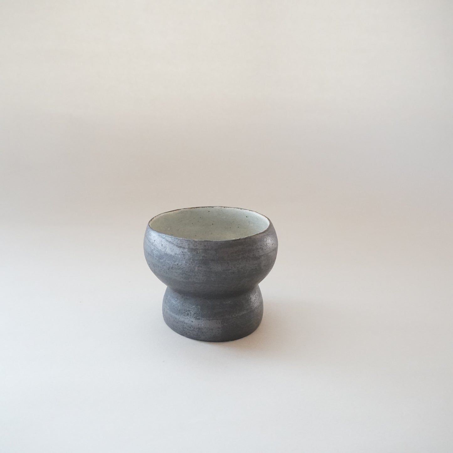 コフン小鉢(外黒)