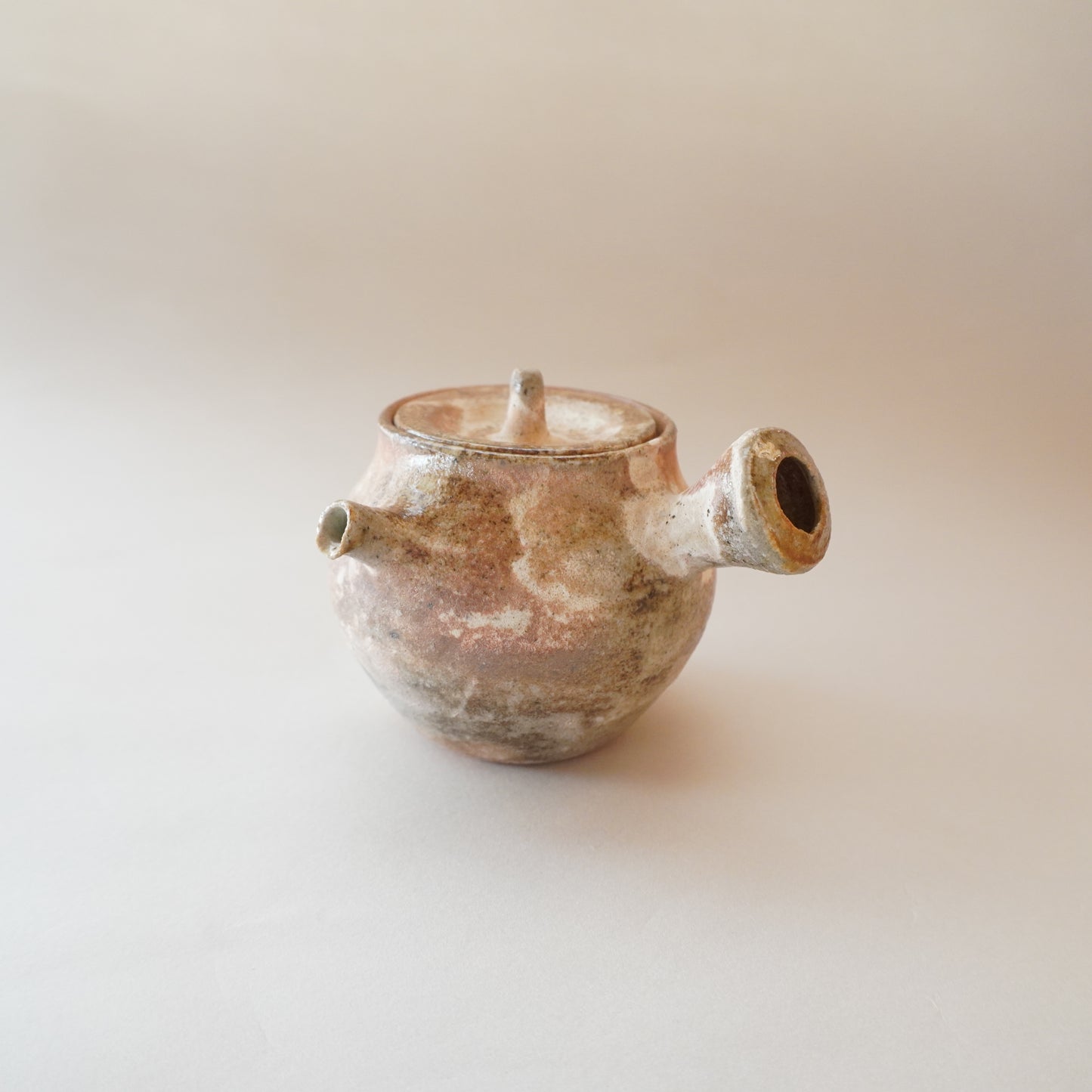 急須 うす茶