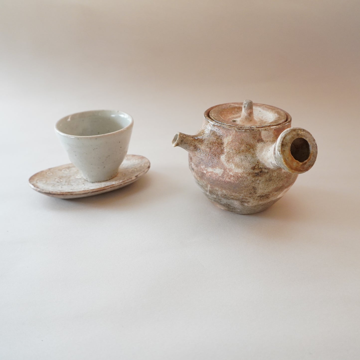 急須 うす茶