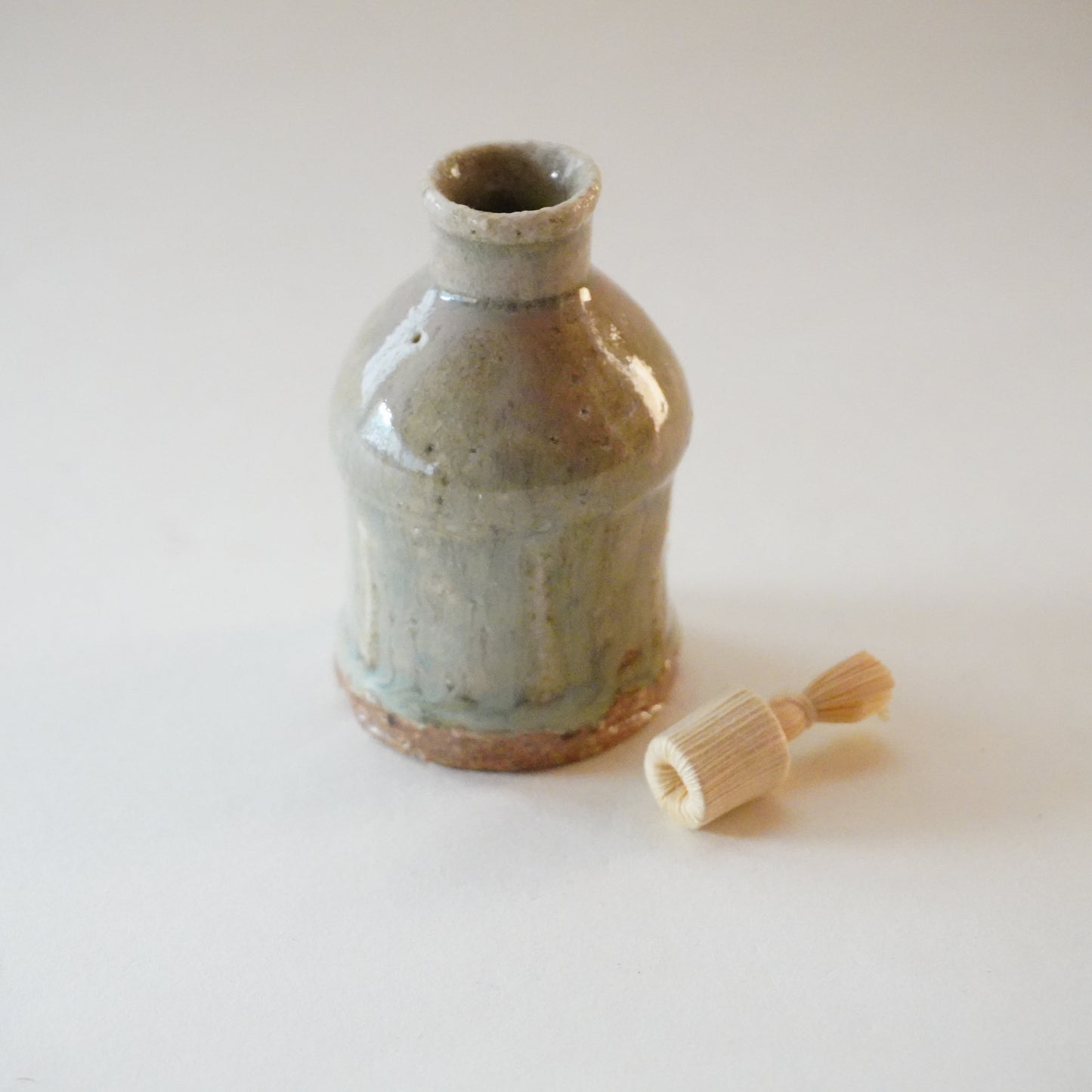 唐津灰被振り出し