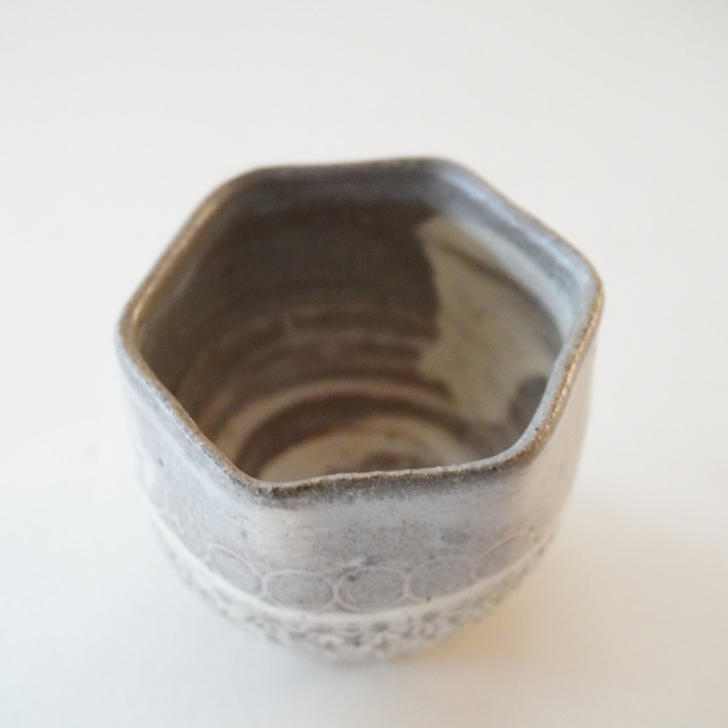 三島唐津 茶杯(亀甲）