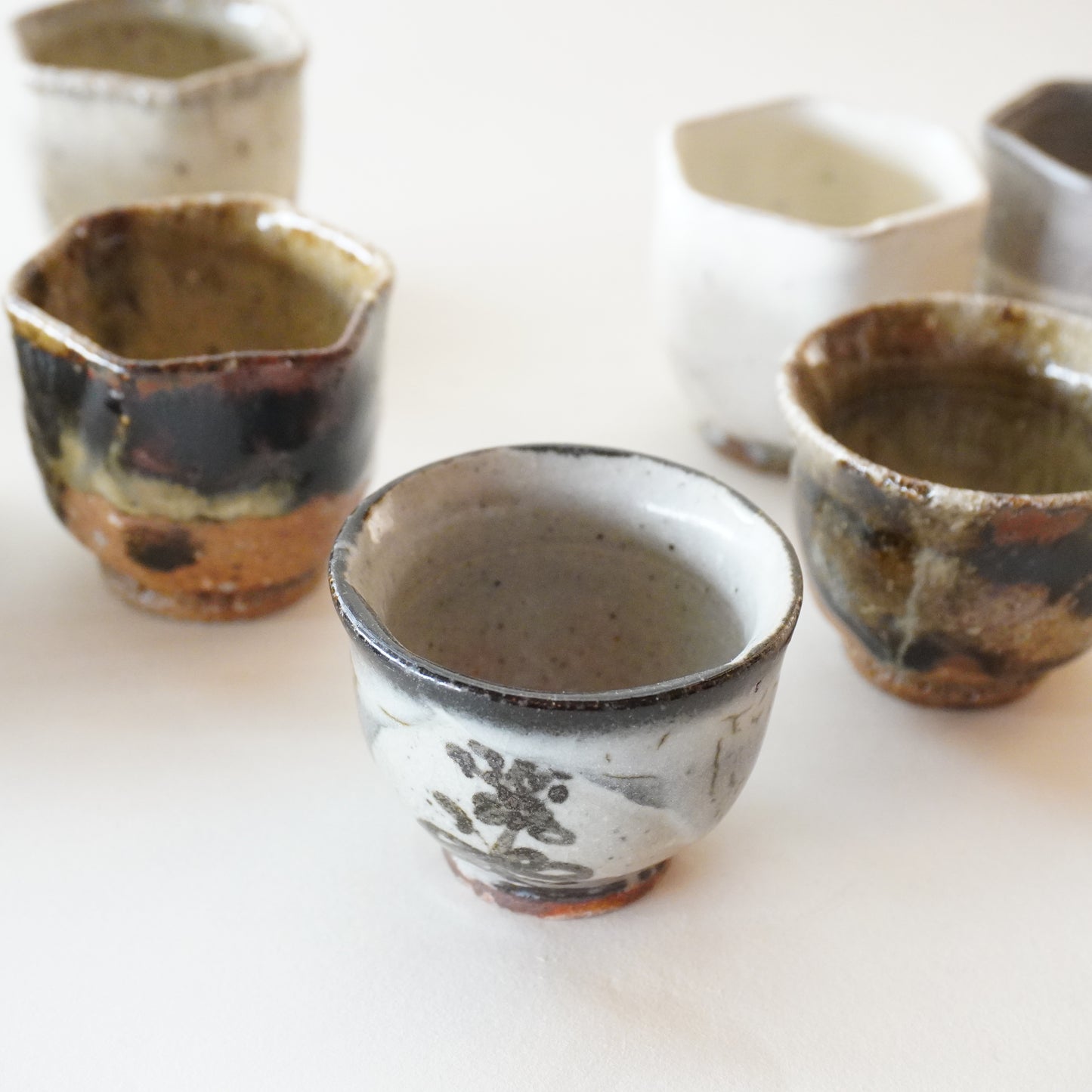 唐津絵蛇蝎 茶杯