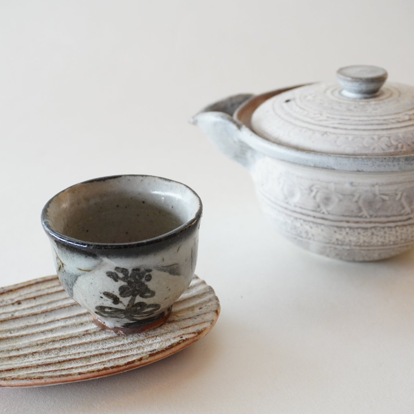 唐津絵蛇蝎 茶杯